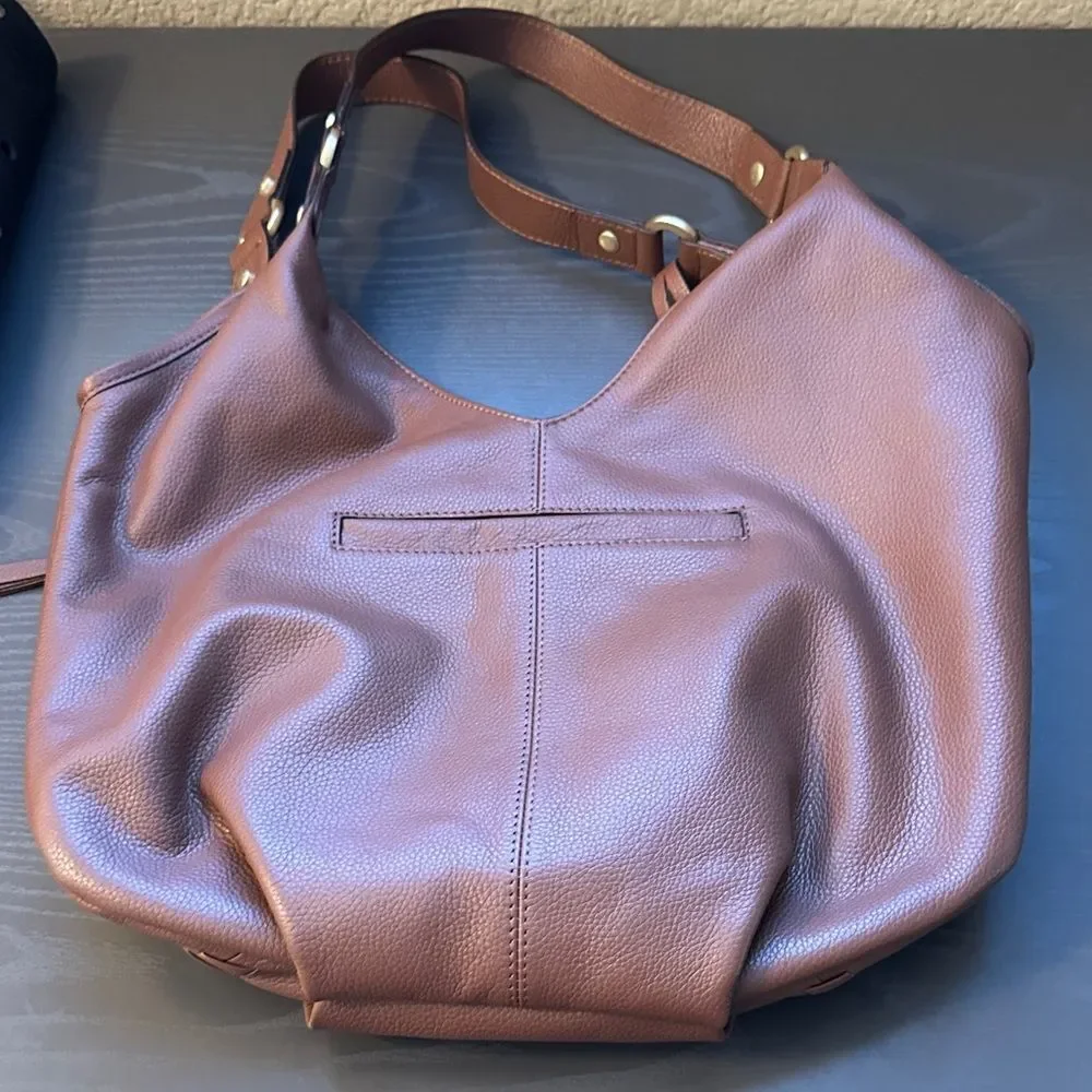 Lodis elegant leather